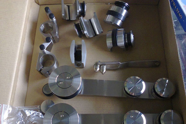Phụ kiện cửa kính cường lực tại Hải Phòng
