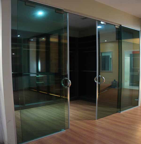 Cửa kính cường lực treo 2 cánh đóng kính