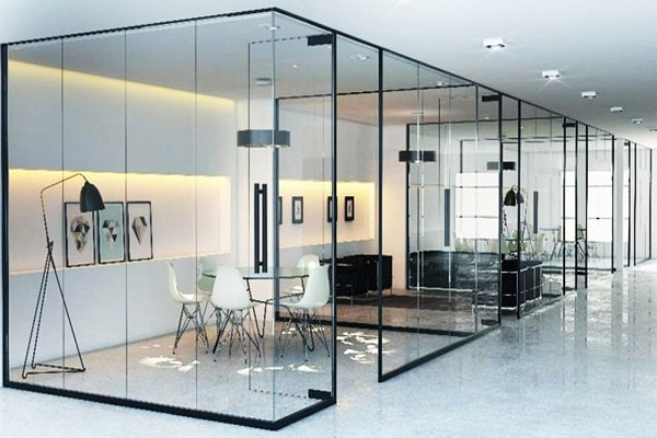 lợi ích sử dụng vách kính văn phòng