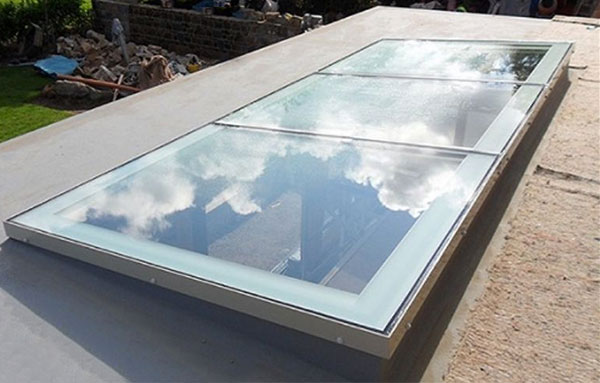 Tại sao nên thi công mái kính giếng trời