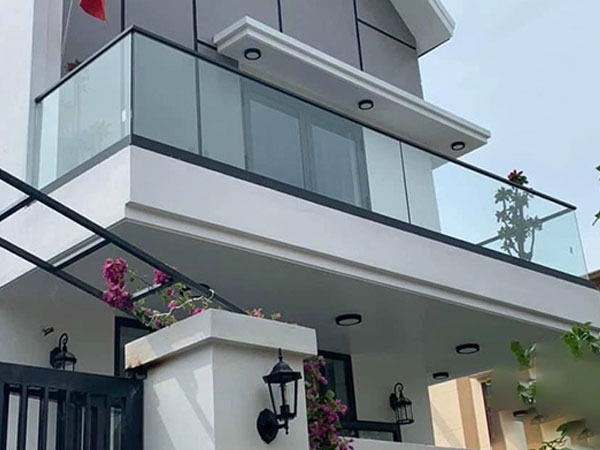 lan can kính maxpro tại hải phòng